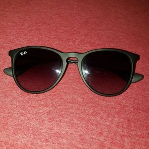 Ray Ban Erika Black Sunglasses